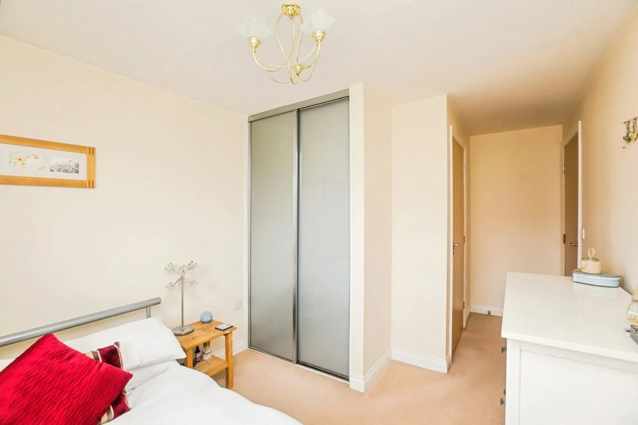 Albert Promenade, Halifax, West Yorkshire, HX3, photo 13