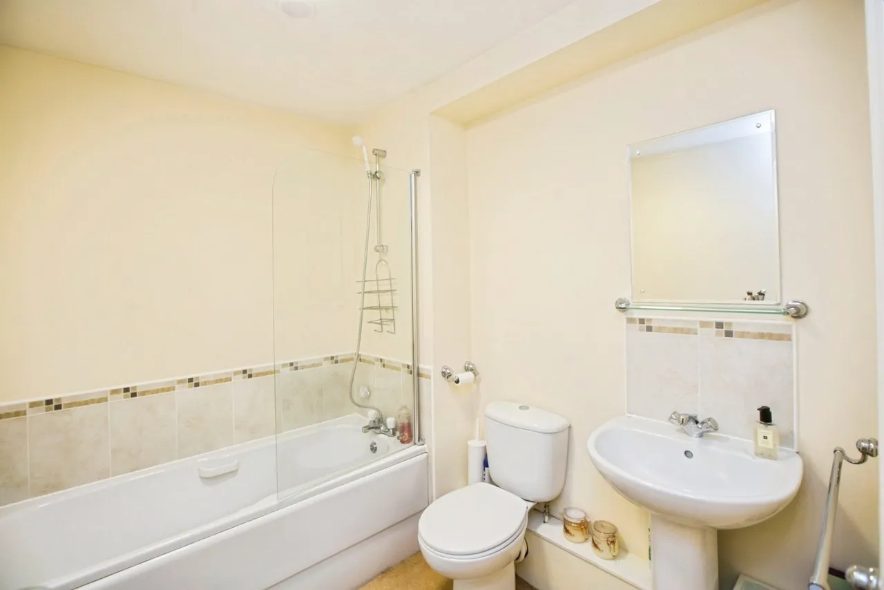 Albert Promenade, Halifax, West Yorkshire, HX3, photo 19