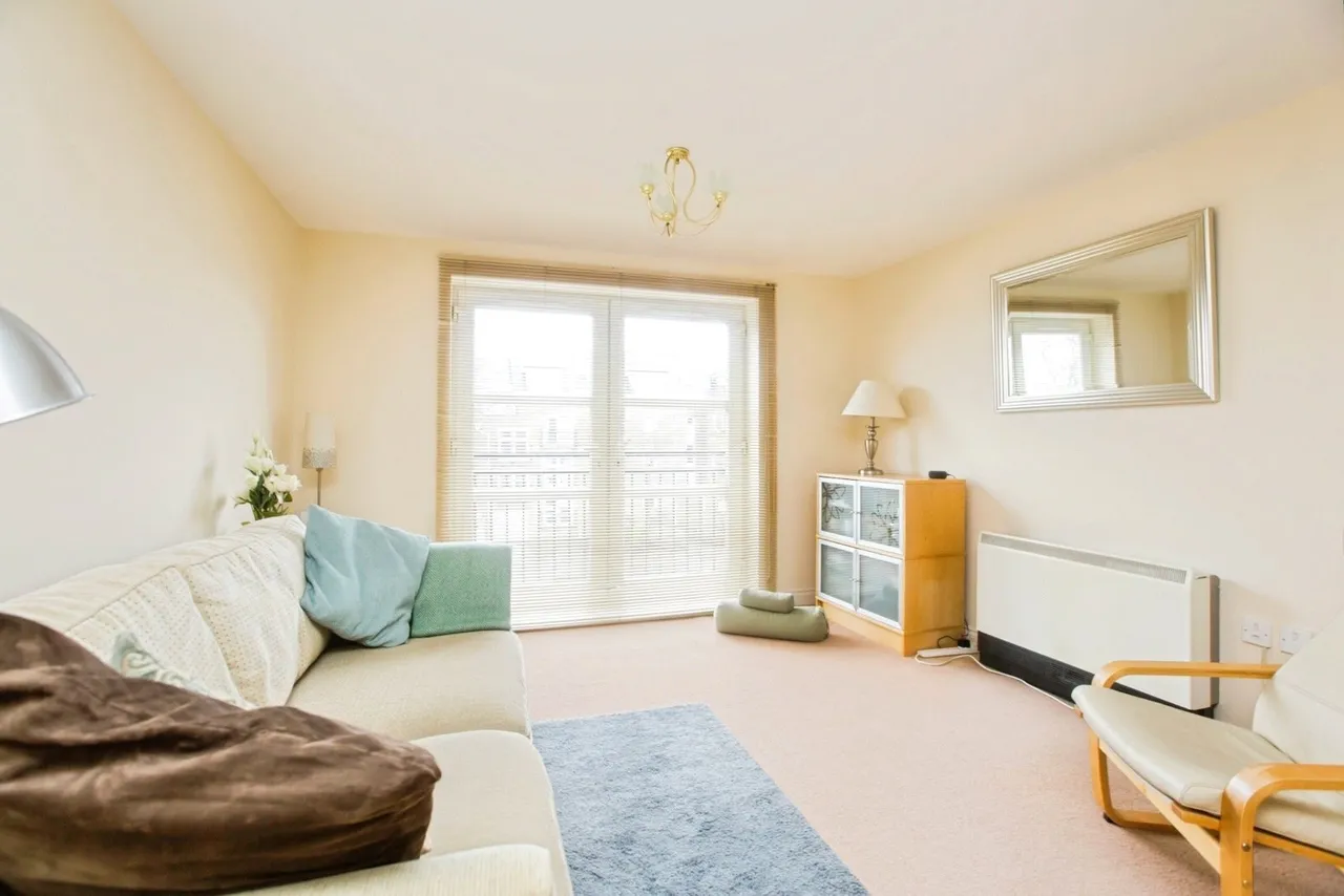 Albert Promenade, Halifax, West Yorkshire, HX3, photo 2
