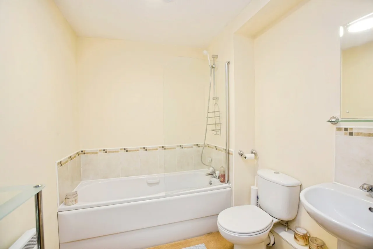 Albert Promenade, Halifax, West Yorkshire, HX3, photo 7