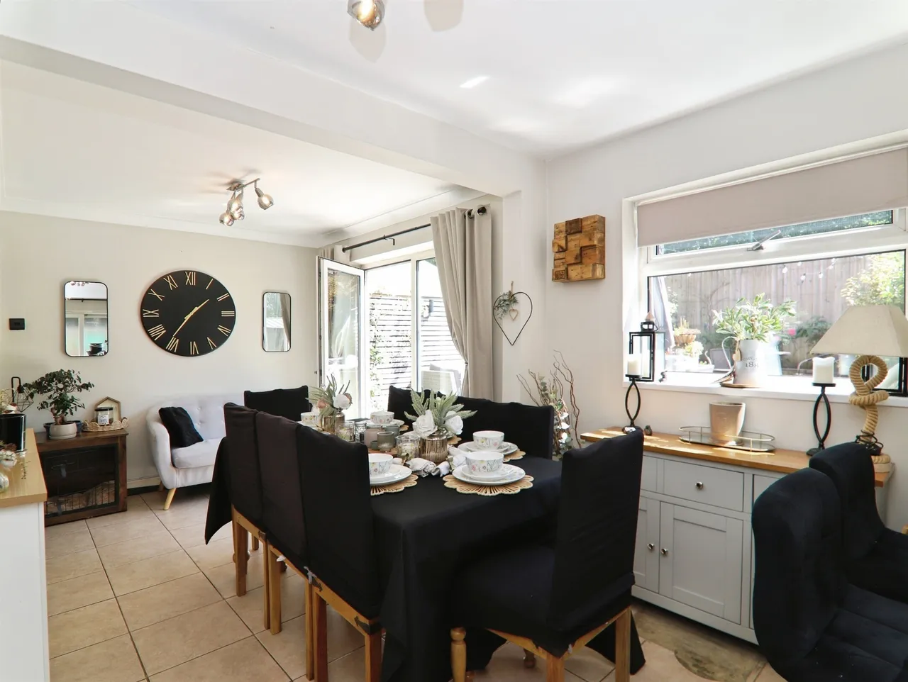 Clos Leland Pontyclun, CF72, photo 7