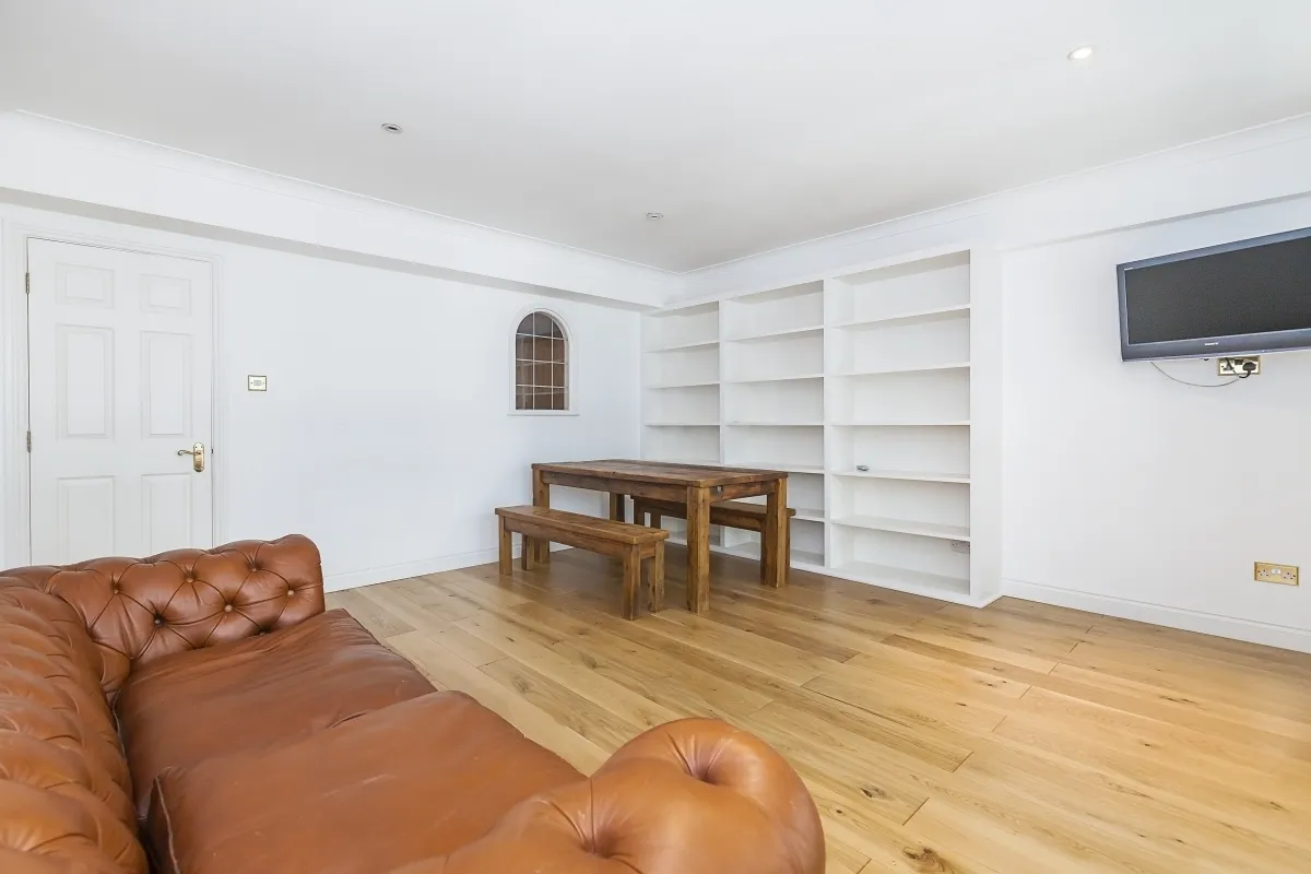 East Harding Street EC4A, EPC:C, photo 3