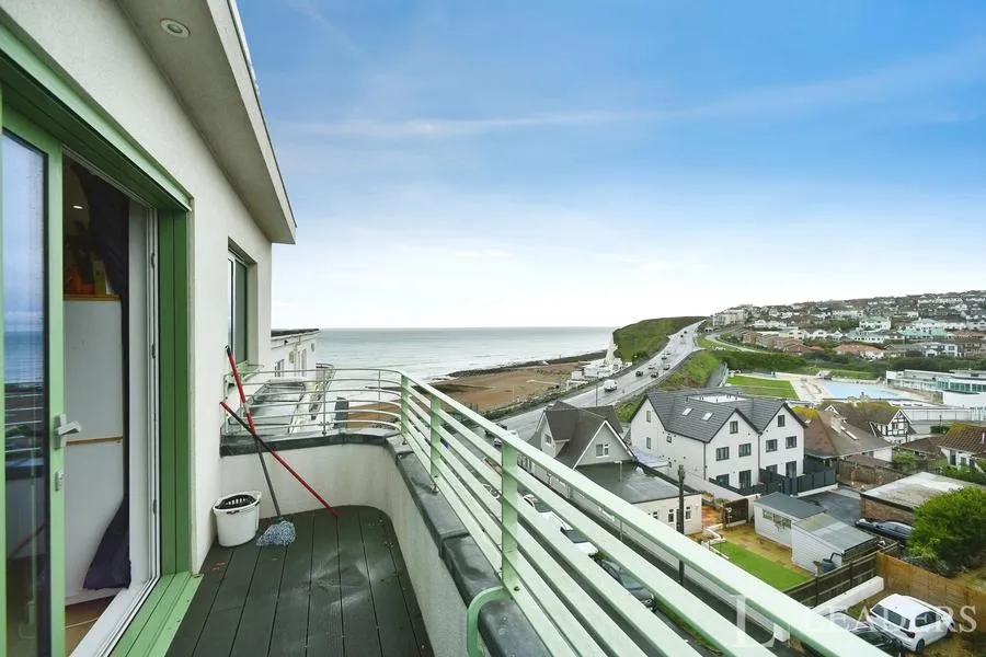 Penthouse Flat, Curzon House, BN2, photo 5