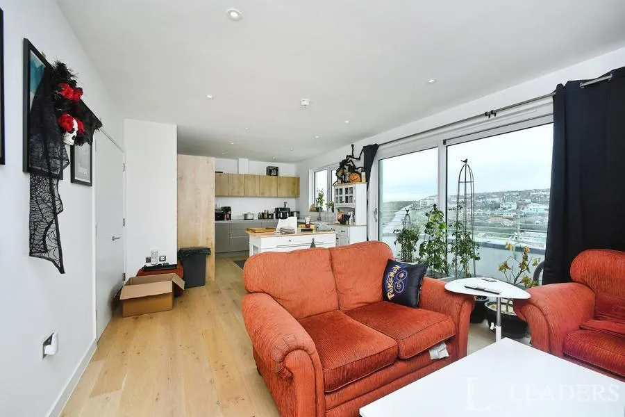 Penthouse Flat, Curzon House, BN2, photo 11