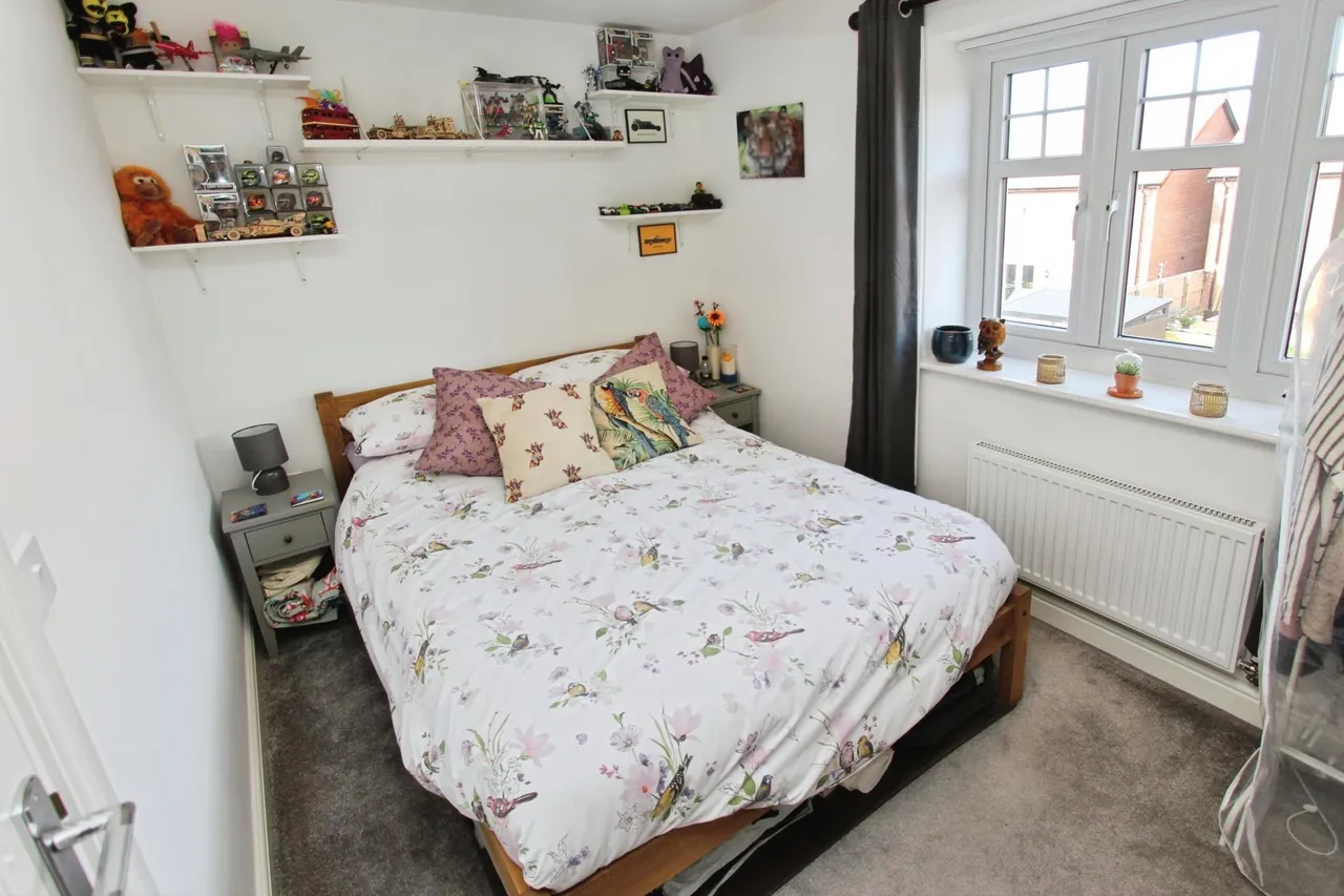 Hollis Close, Stapleford, NG9, photo 14