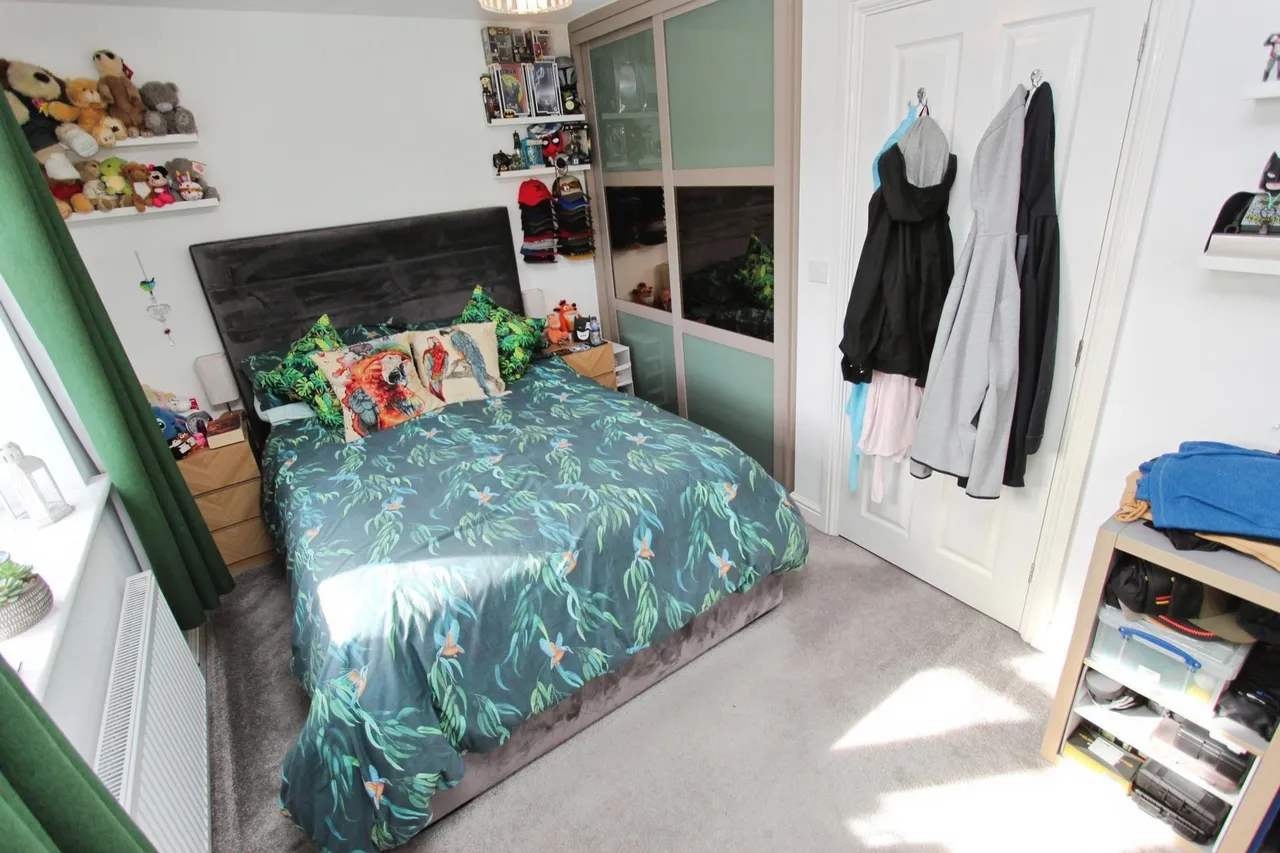 Hollis Close, Stapleford, NG9, photo 13