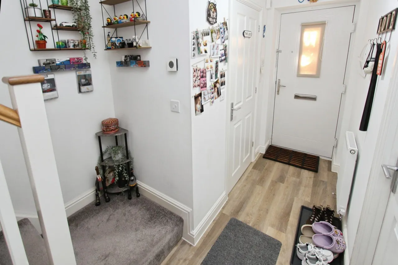 Hollis Close, Stapleford, NG9, photo 10