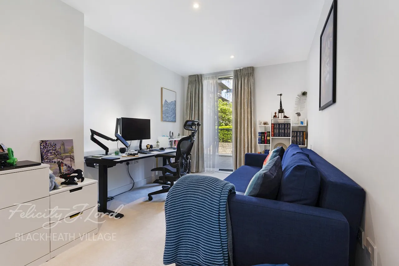 Handley Drive, London, SE3, photo 16