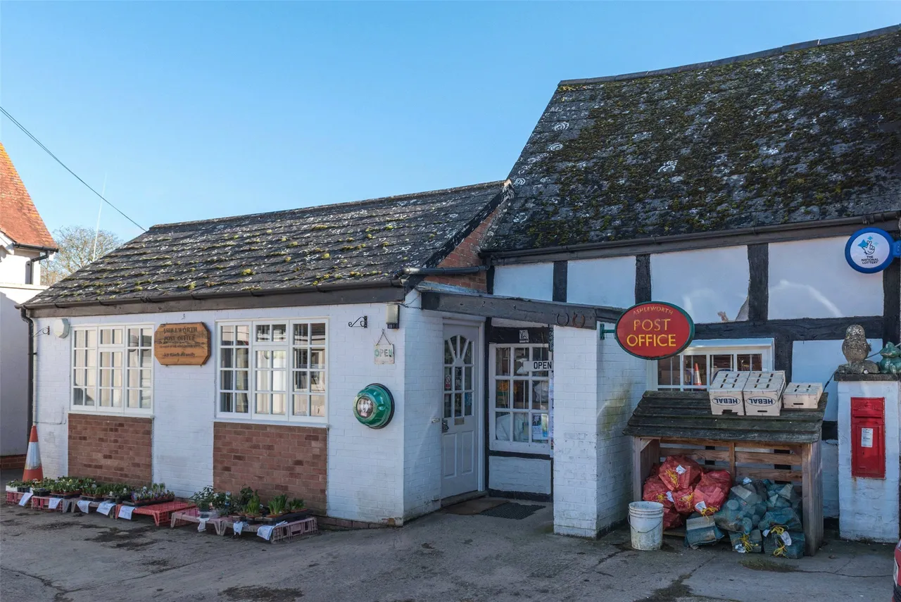 4 Tithe Close, Gloucestershire, Ashleworth, GL19 4JJ, photo 9