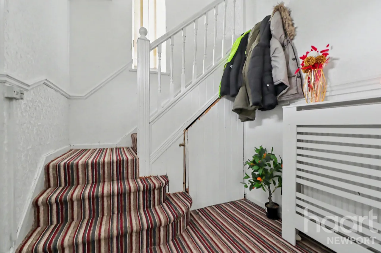 Walford Davies Drive, Newport, NP19, photo 4