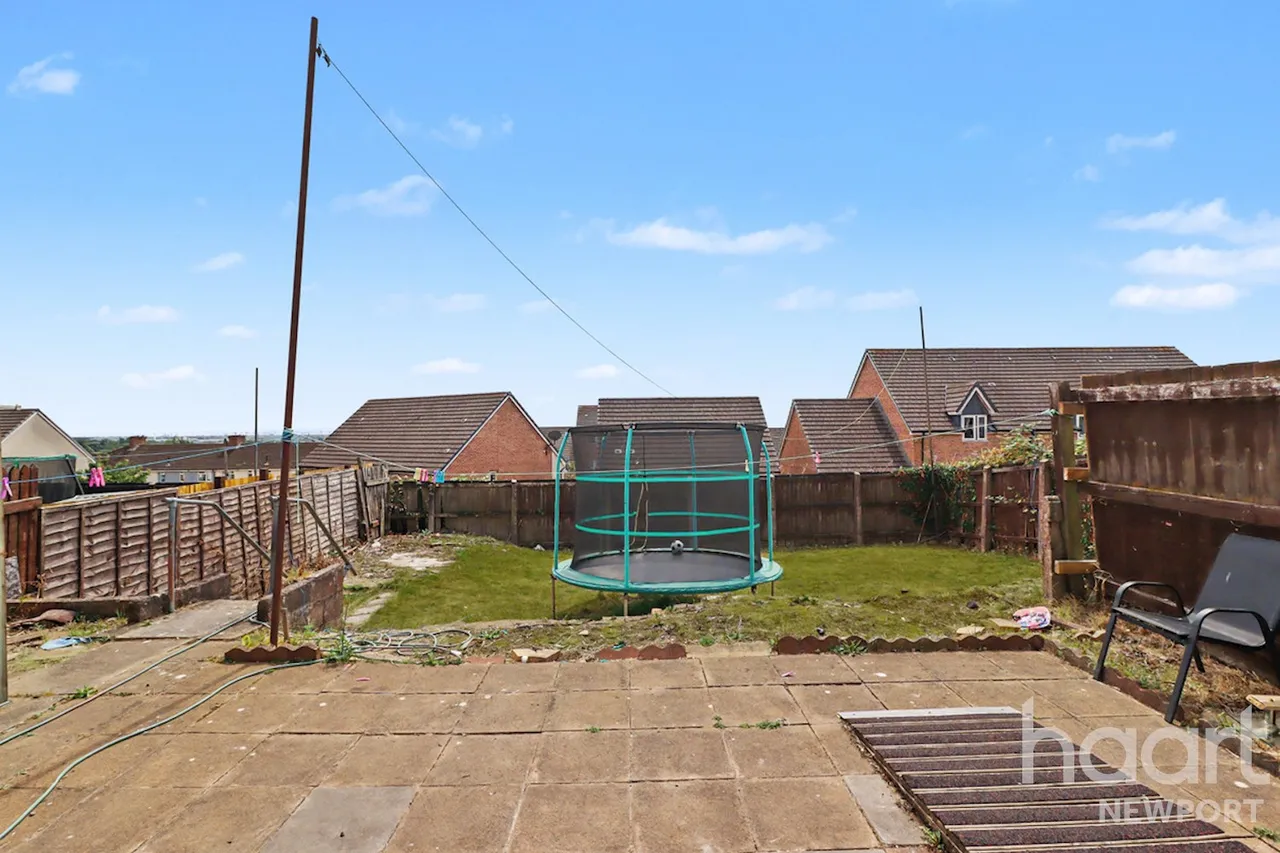 Walford Davies Drive, Newport, NP19, photo 18