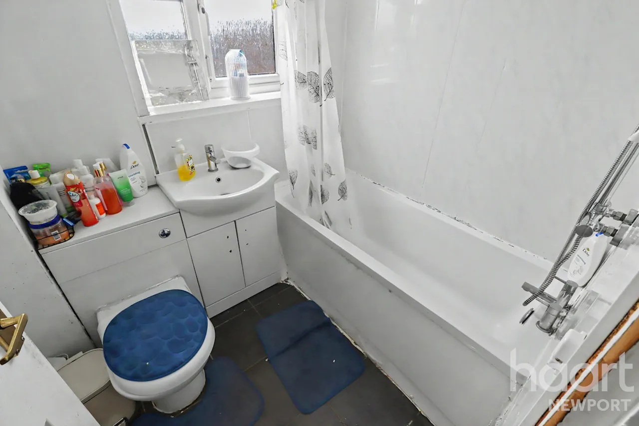 Walford Davies Drive, Newport, NP19, photo 16