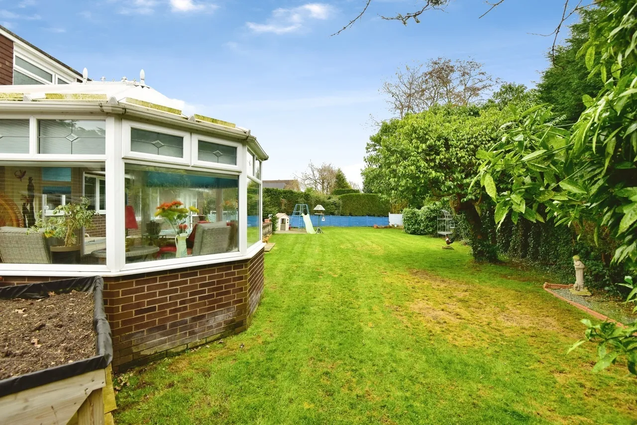 Windsor Drive, Alsager, Stoke-on-Trent, Cheshire, ST7, photo 26