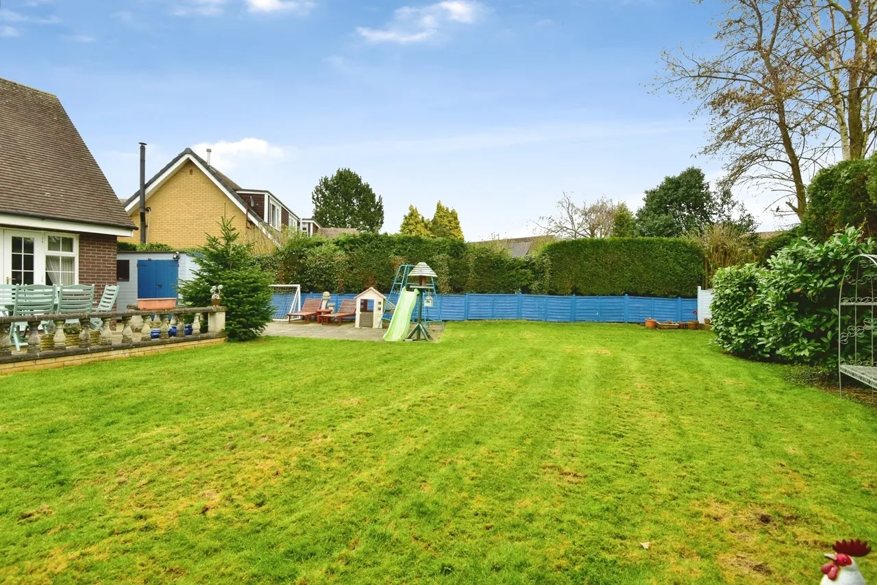Windsor Drive, Alsager, Stoke-on-Trent, Cheshire, ST7, photo 27
