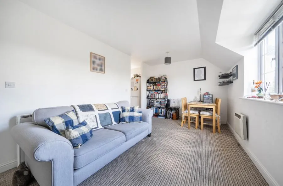 Harvest Way, Witney, OX28, photo 6