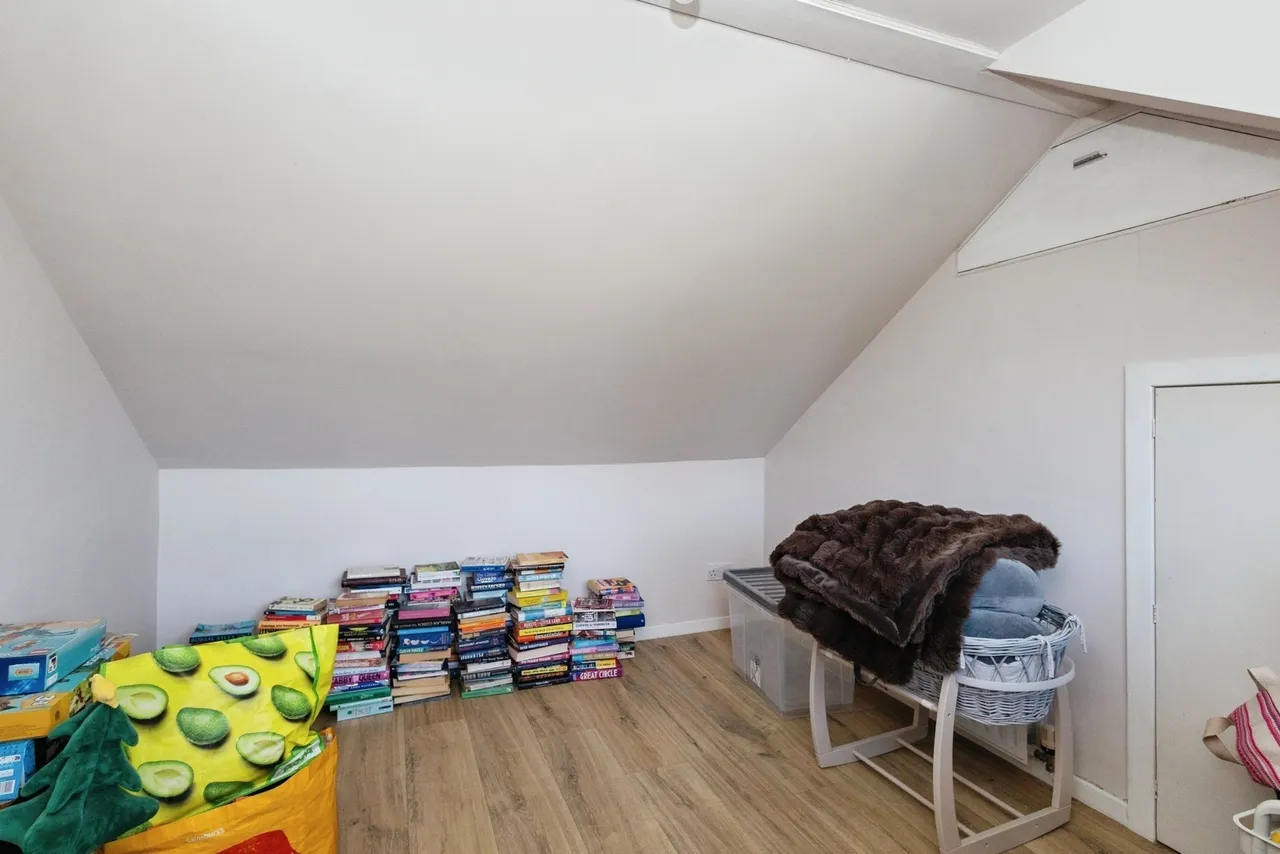 Brookside Avenue, Droylsden, Manchester, Greater Manchester, M43, photo 13