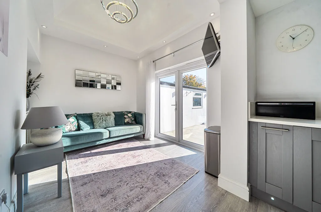 Frensham Road, London, SE9, photo 2