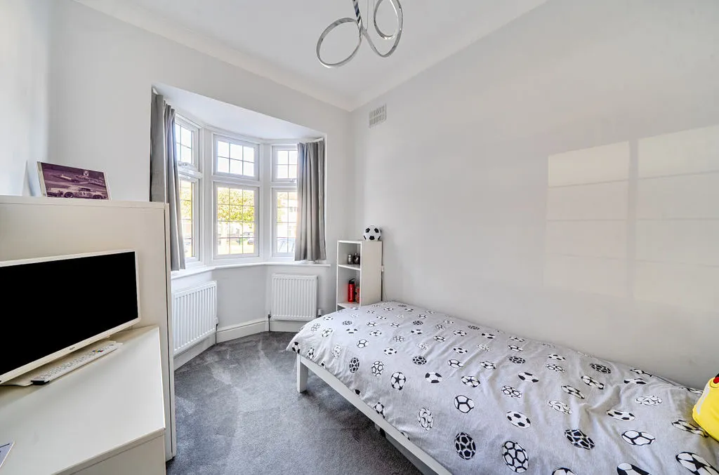 Frensham Road, London, SE9, photo 11