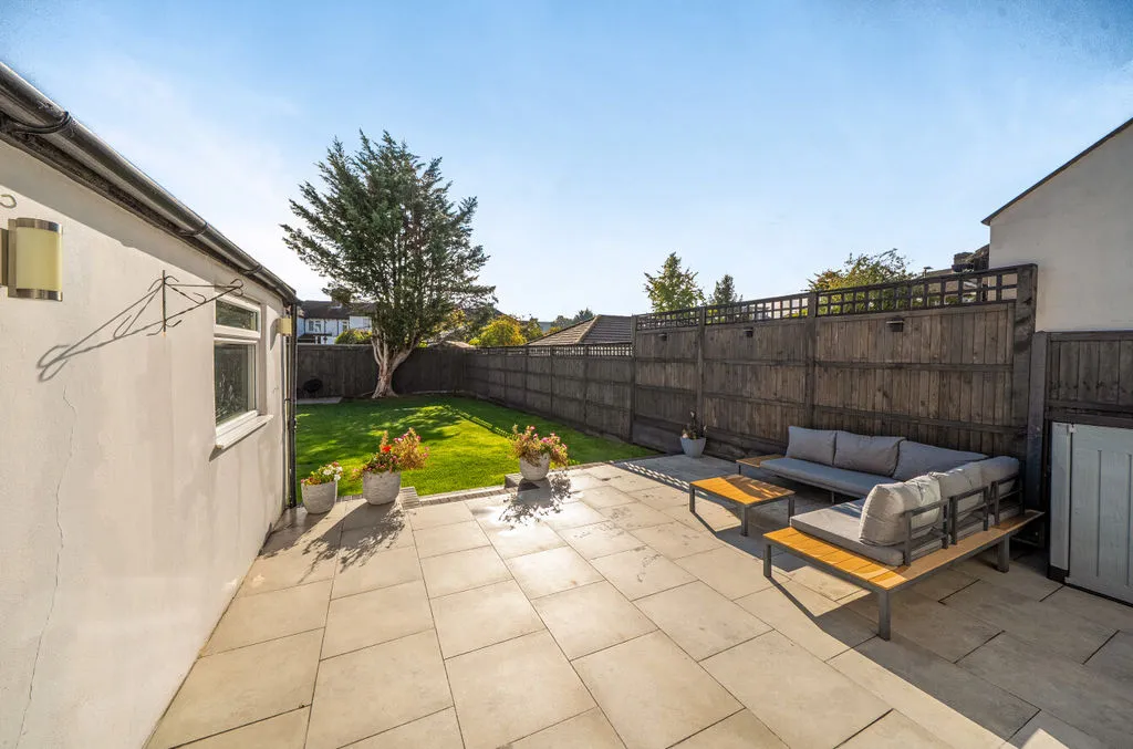 Frensham Road, London, SE9, photo 20