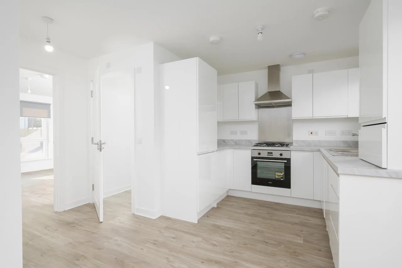 Lakeview Grove, Stepps, G33 1FU, photo 6