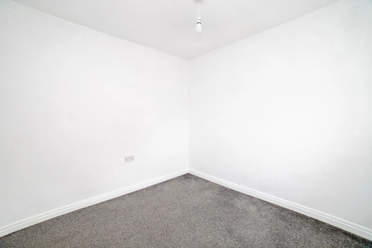 Brandon Walk, SUTTON-IN-ASHFIELD, Nottinghamshire, NG17, photo 14