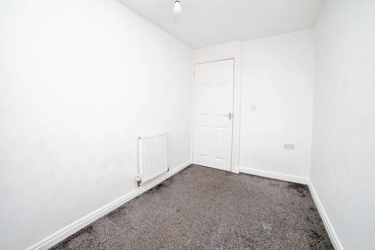 Brandon Walk, SUTTON-IN-ASHFIELD, Nottinghamshire, NG17, photo 15