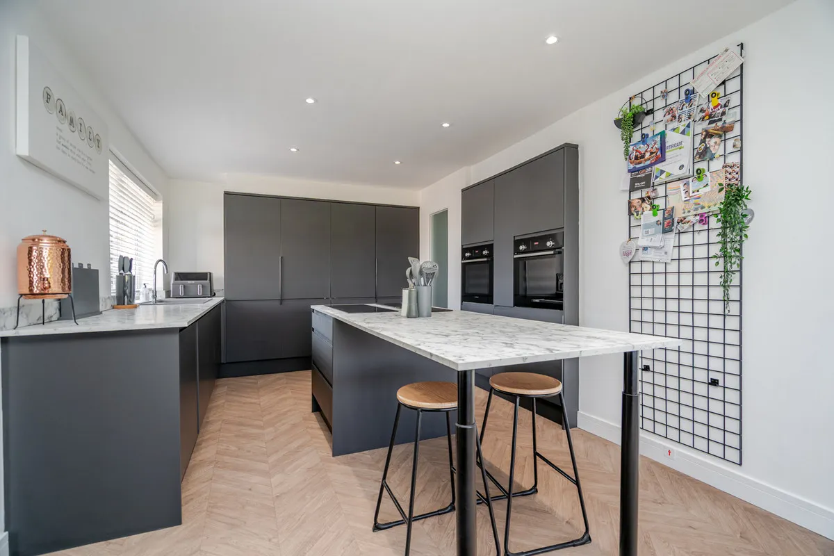 Sewell Lane, Chalk Hill, LU6, photo 5