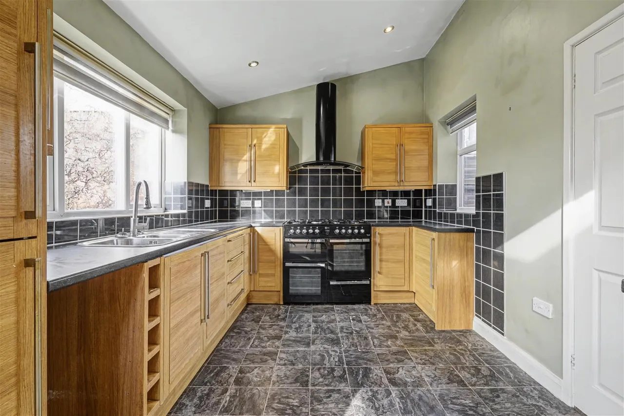 Spinney Crescent, Toton, NG9, photo 3