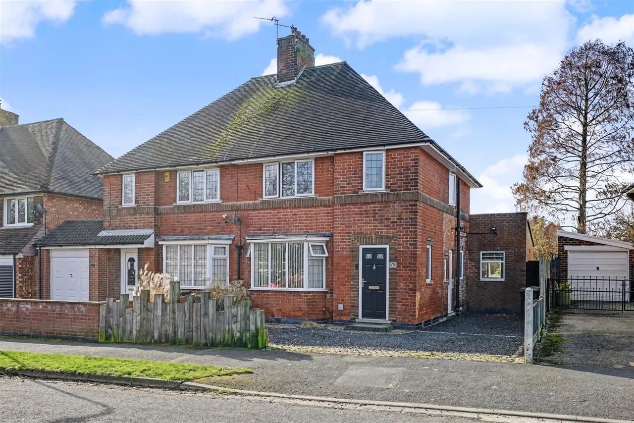 3 bed house for sale, Spinney Crescent, Toton, NG9
