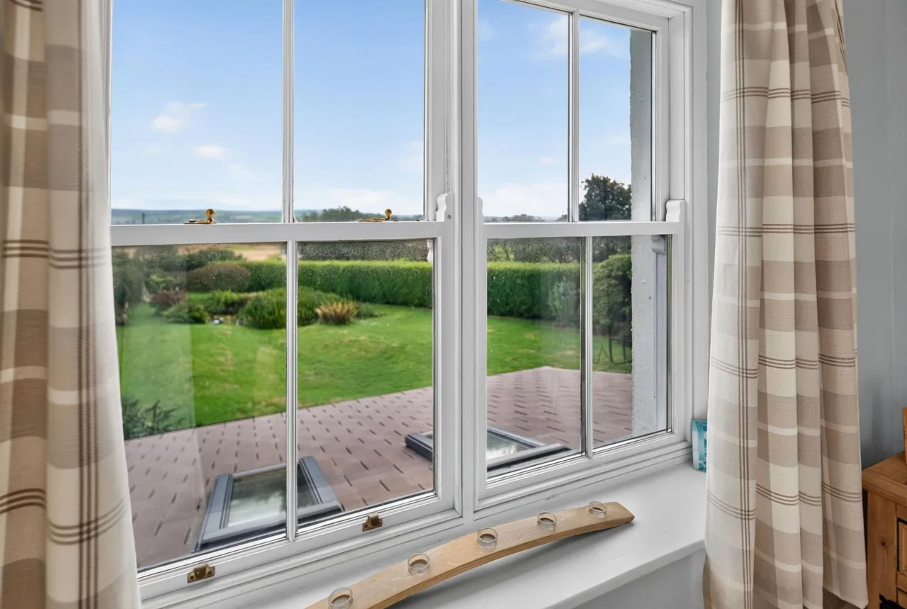Llanwnda, Goodwick, SA64, photo 43