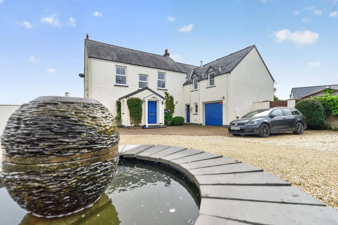 Llanwnda, Goodwick, SA64, photo 49