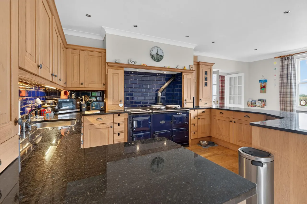 Llanwnda, Goodwick, SA64, photo 21