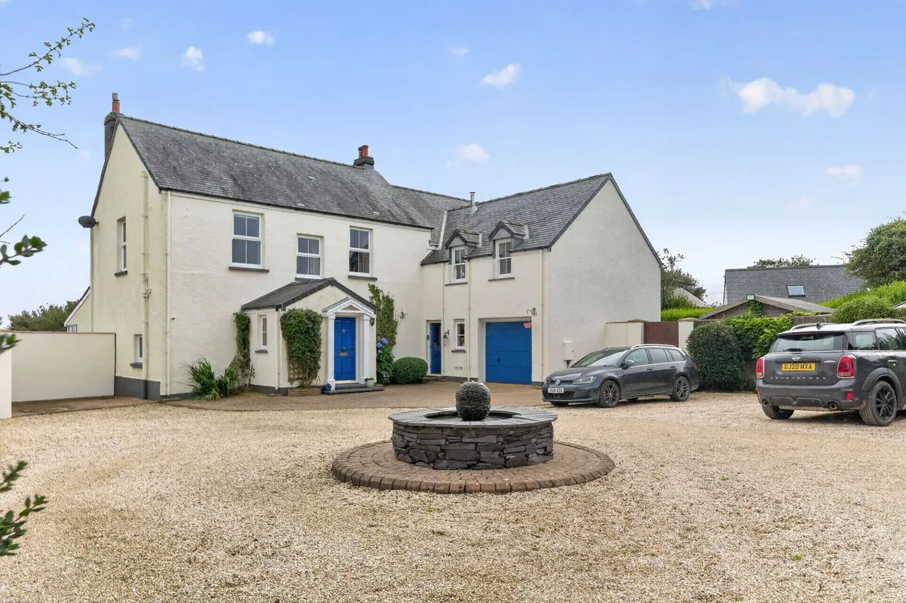 Llanwnda, Goodwick, SA64, photo 48