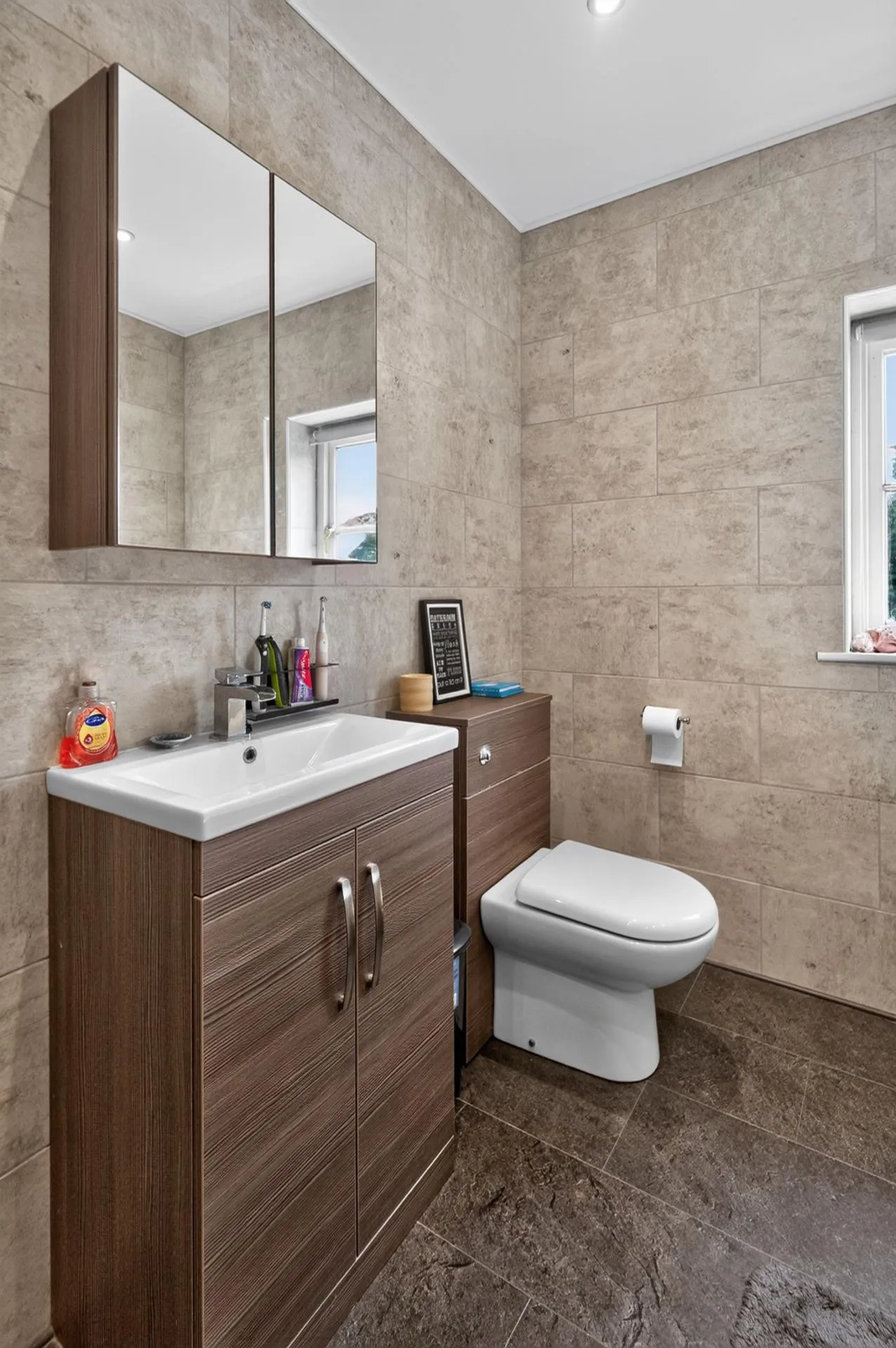 Llanwnda, Goodwick, SA64, photo 33