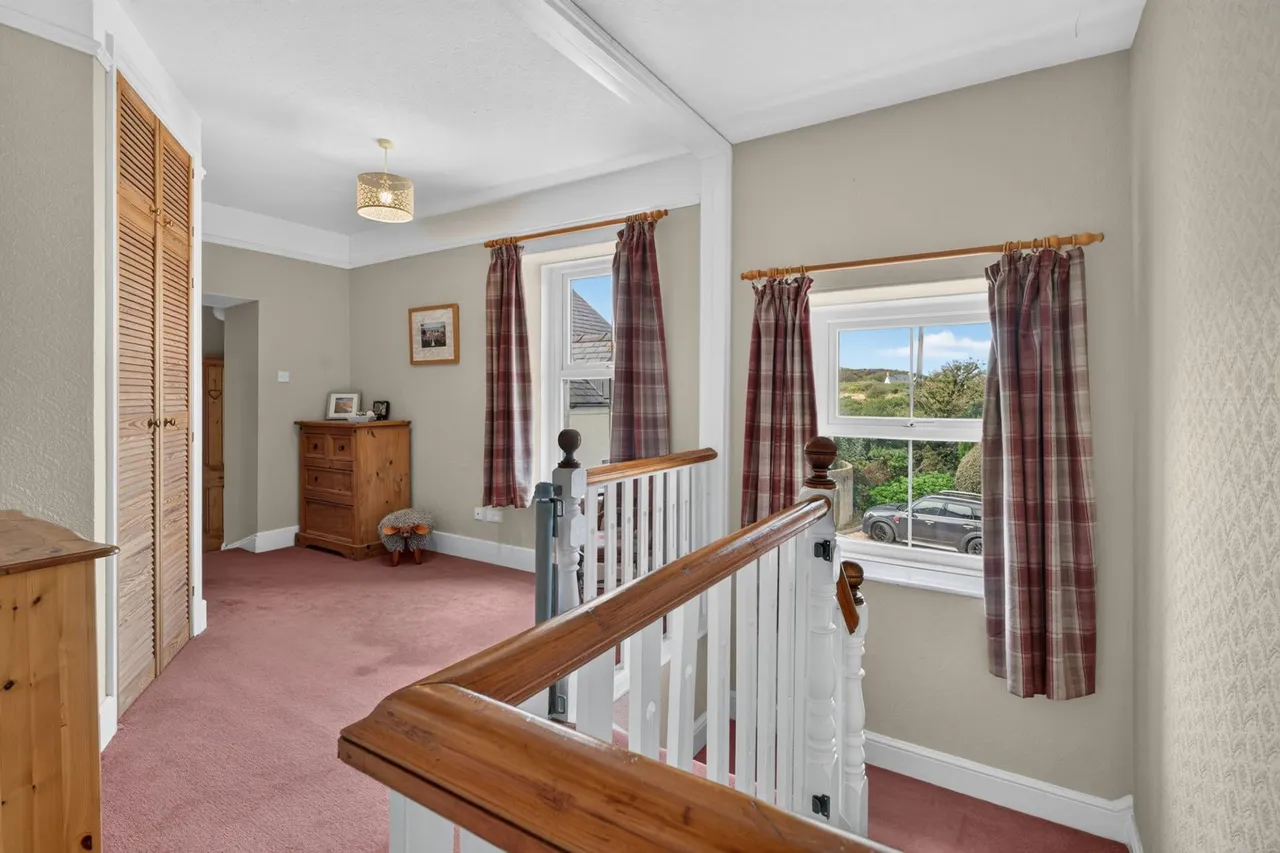 Llanwnda, Goodwick, SA64, photo 28