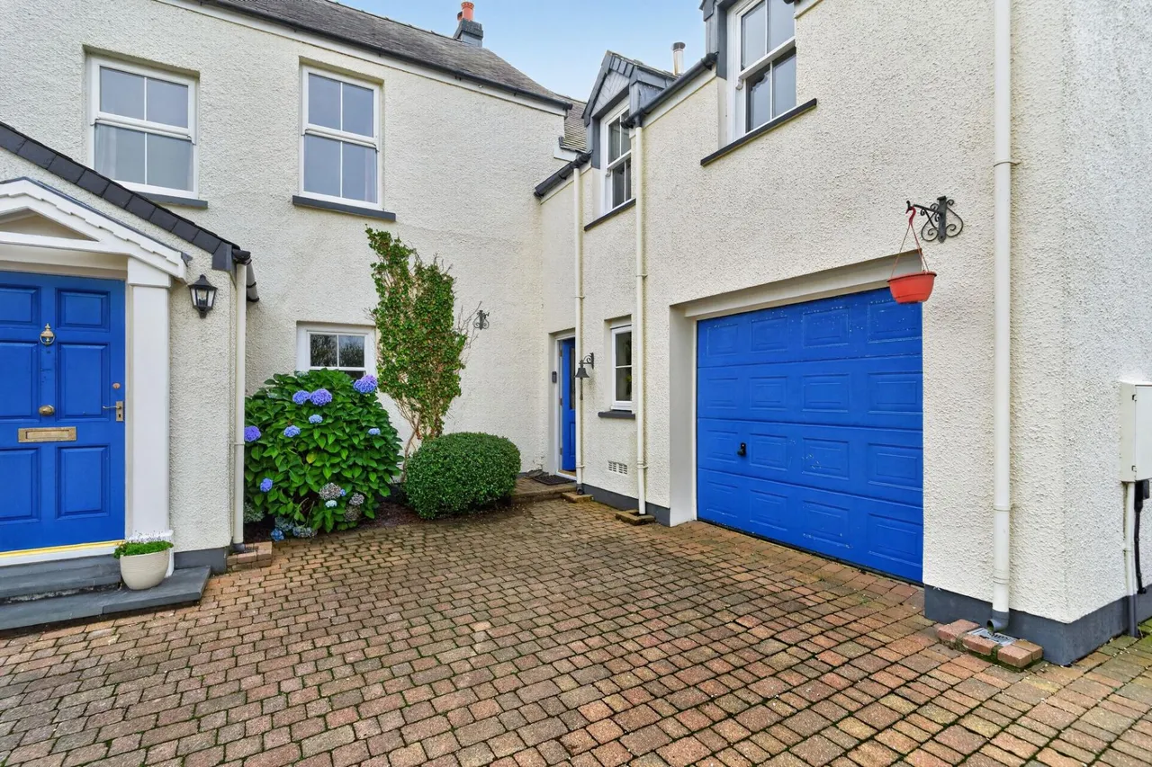 Llanwnda, Goodwick, SA64, photo 51