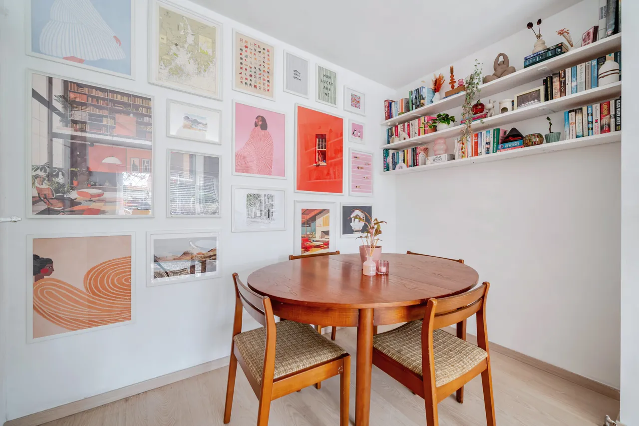 Station Approach, Esher, KT10, photo 9