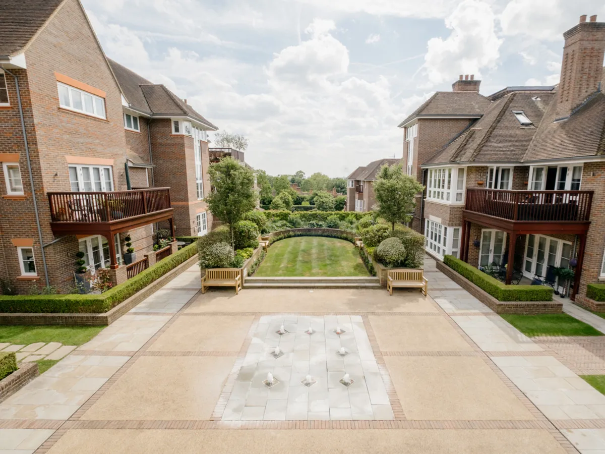 Hammers Lane, London, NW7, photo 7