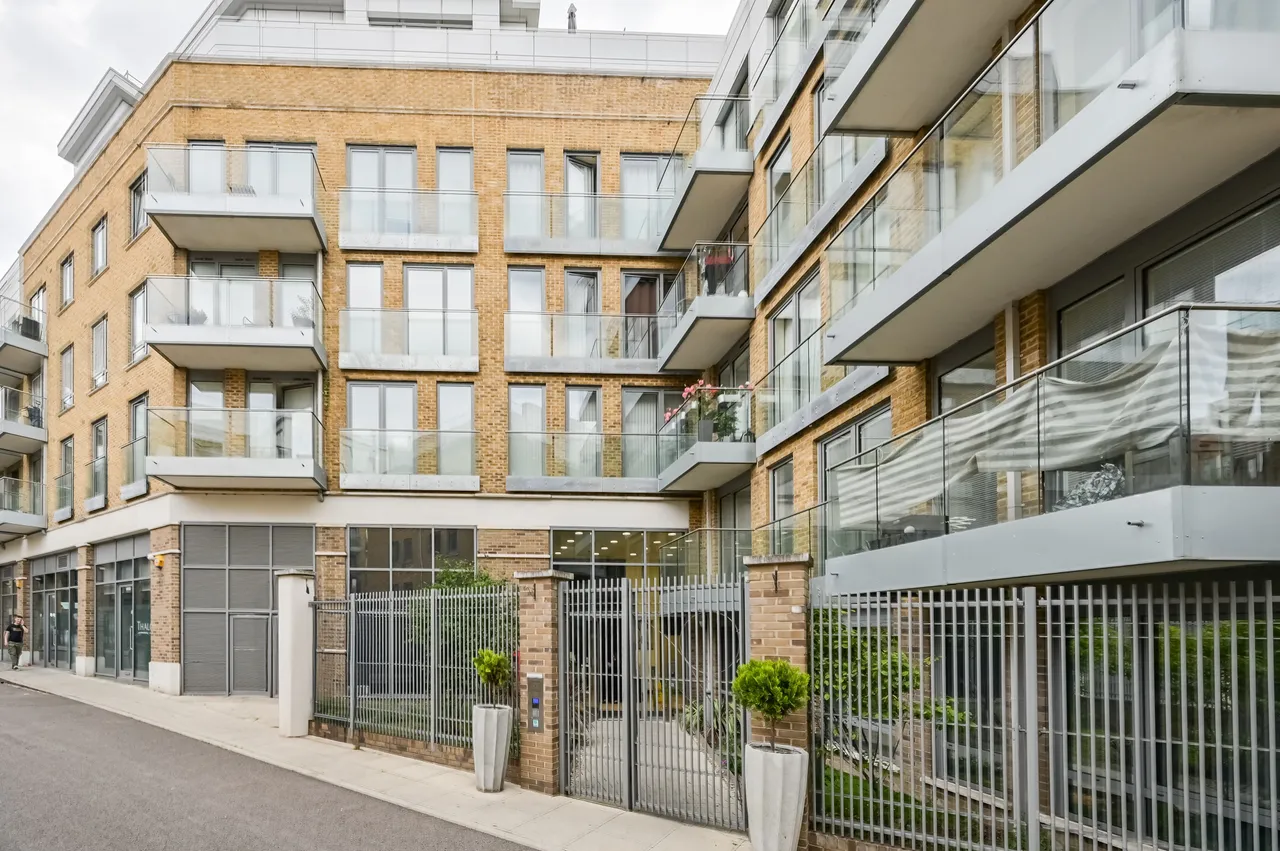 London, E14, photo 16