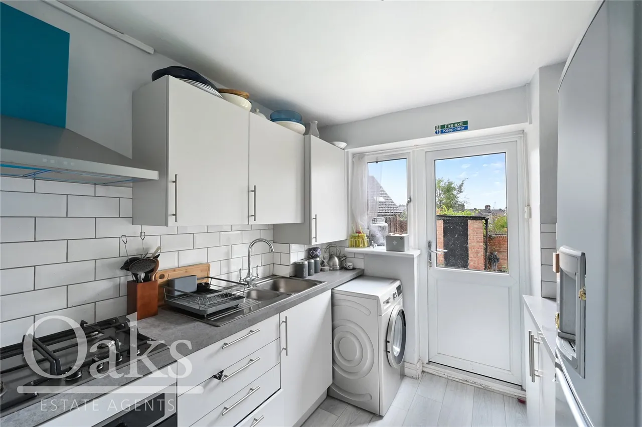 Upton Road, Thornton Heath, CR7, photo 5