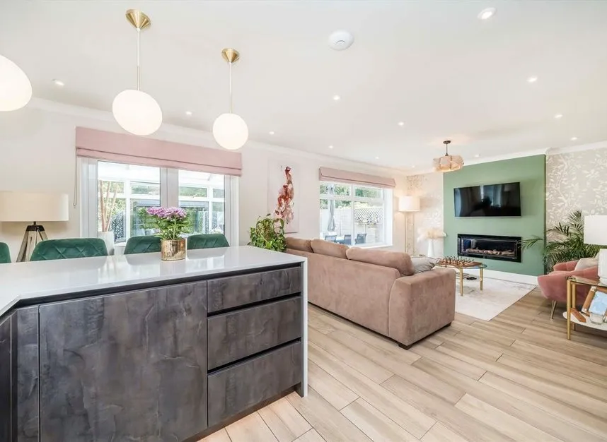 Mandeville Drive, Surbiton, KT6, photo 4