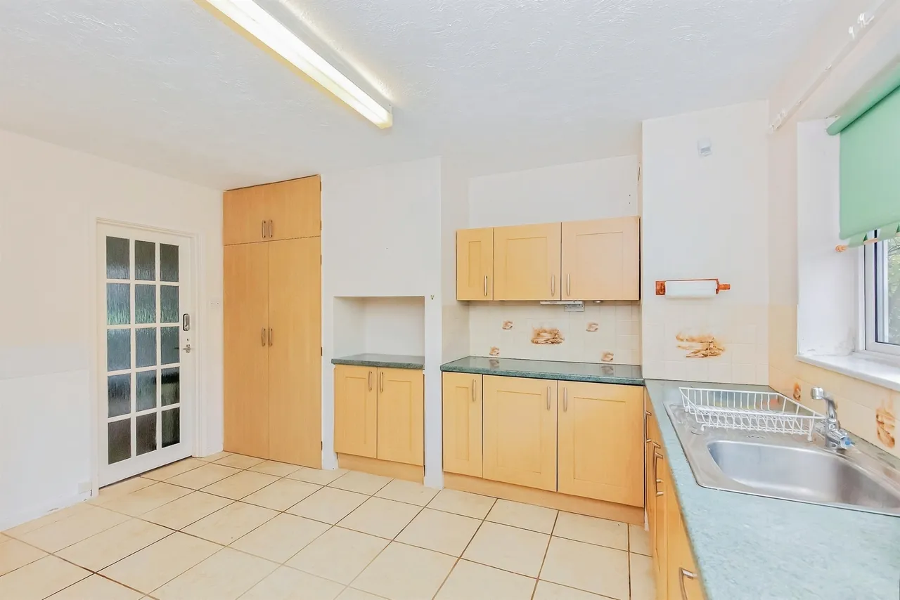Queens Walk, Ramsey, Huntingdon, photo 5
