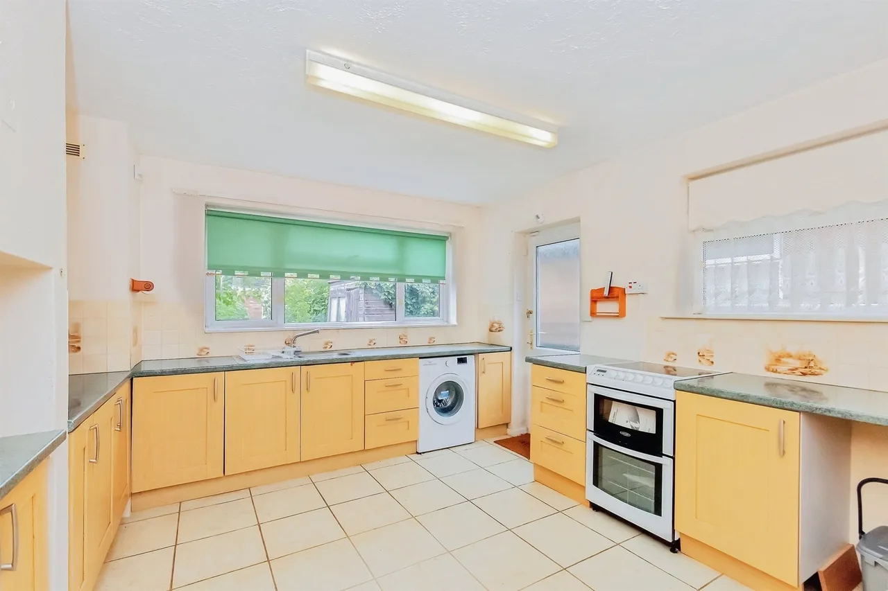 Queens Walk, Ramsey, Huntingdon, photo 4
