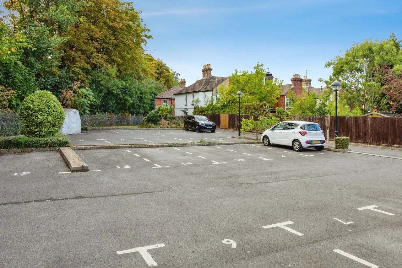 Stoke Road, Guildford, GU1, photo 6