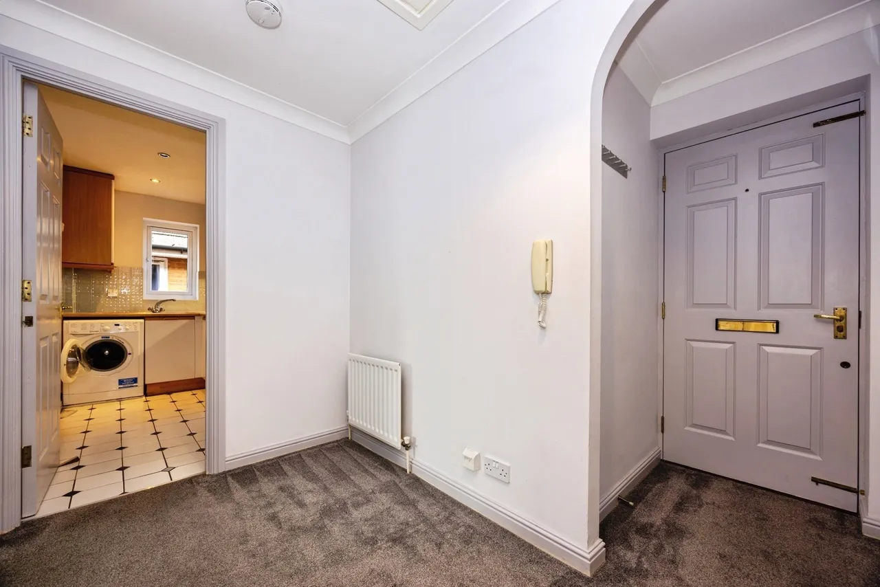Stoke Road, Guildford, GU1, photo 9
