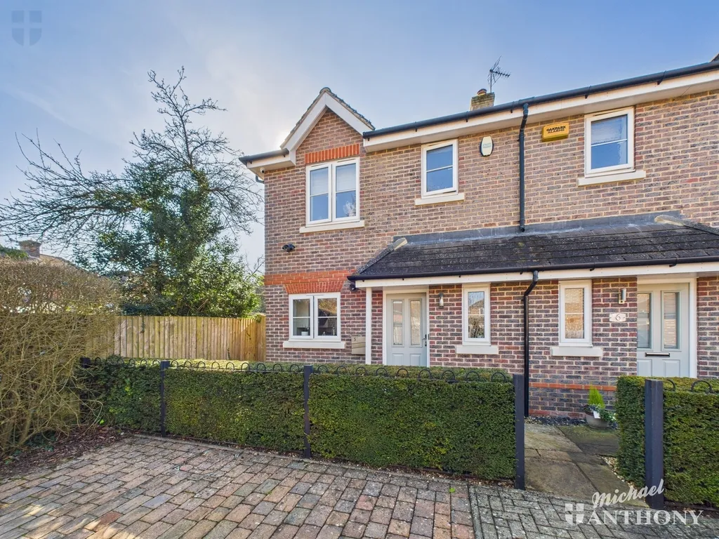 3 bed house for sale — Jannetta Close, Aylesbury, HP20 1AE