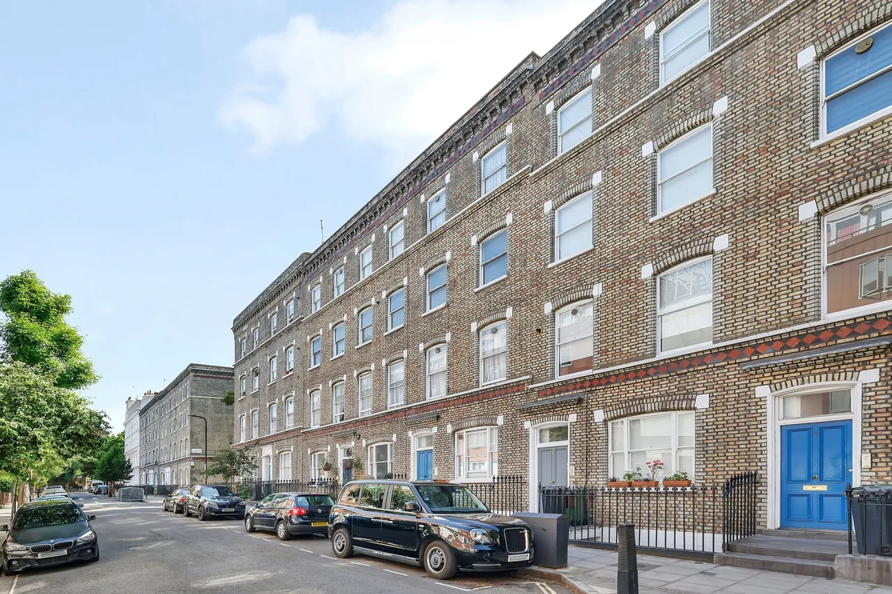 4 bed property for sale — Flat C, 19 Millman Street, London, WC1N 3EP
