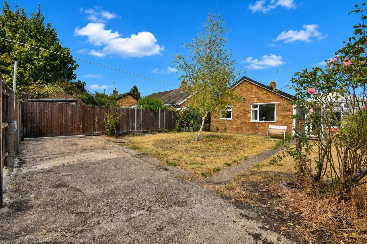 Churchill Avenue, Northampton, NN3 6NY, photo 11