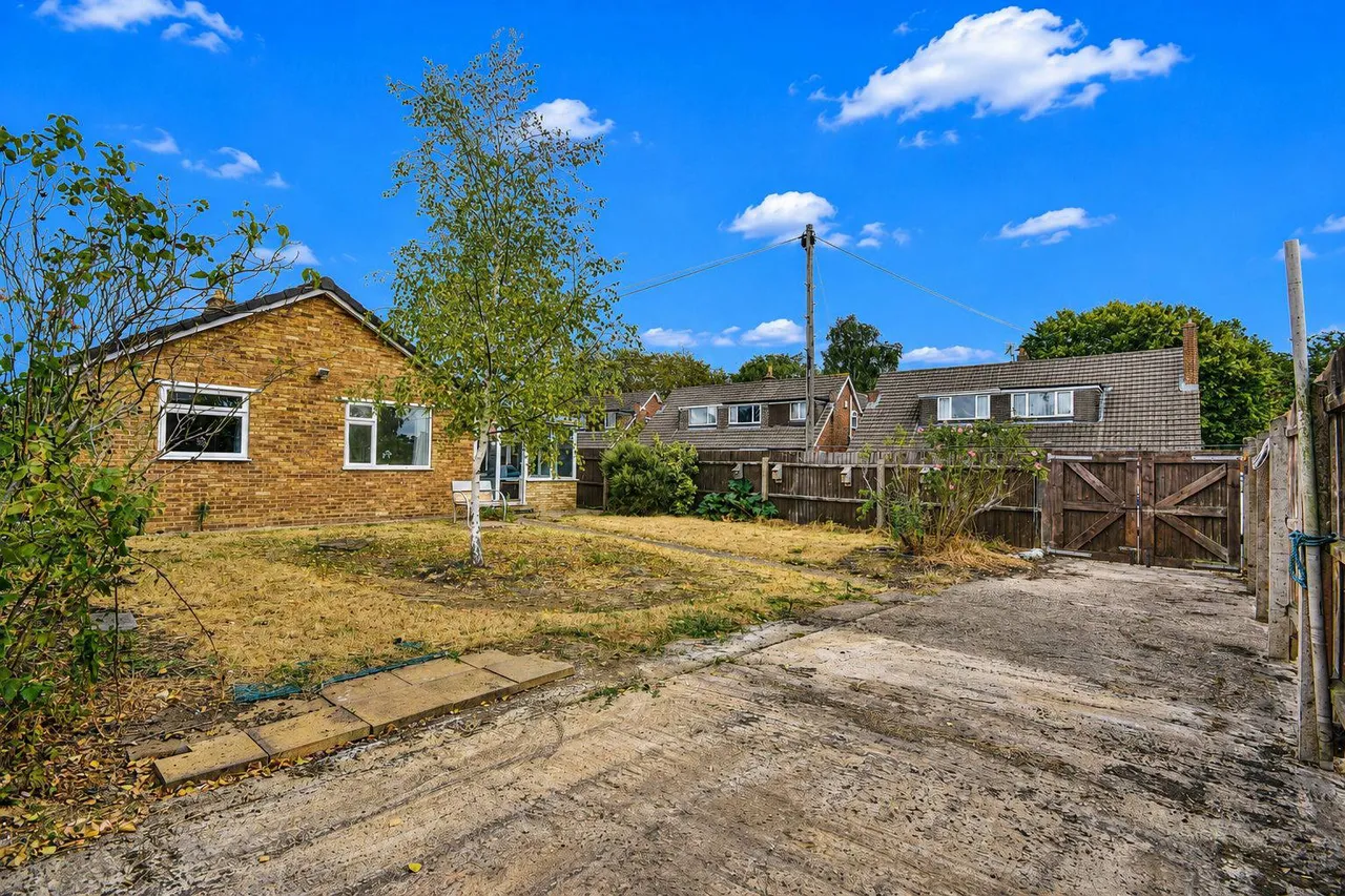 Churchill Avenue, Northampton, NN3 6NY, photo 10