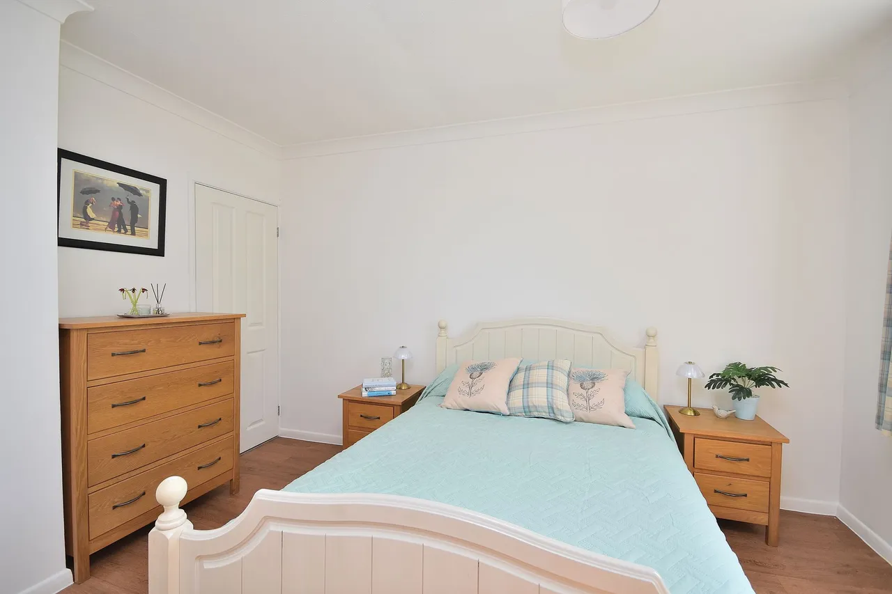 Churchill Avenue, Northampton, NN3 6NY, photo 6
